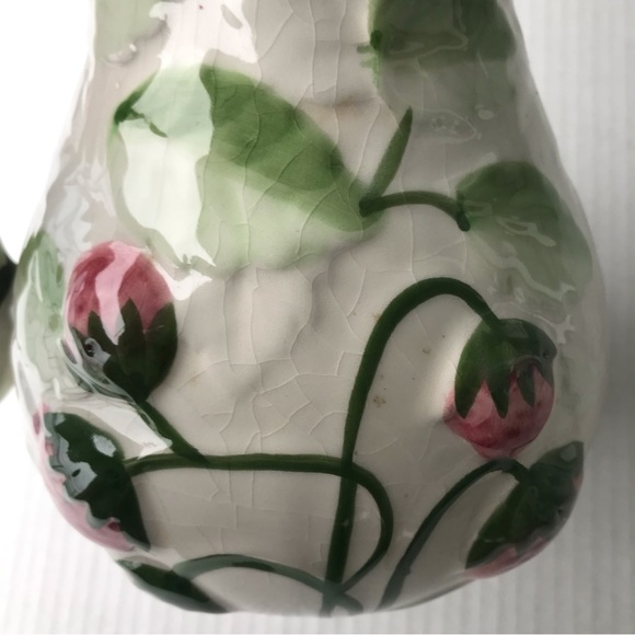 Vintage Pitcher With Embossed Strawberries, Leaves And Vines Portugal - Picture 4 of 10